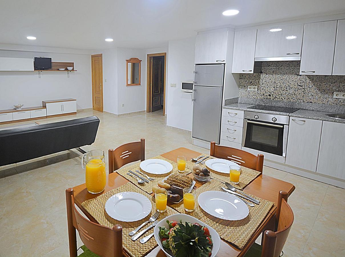 Apartamentos Playa Area Grande San Vicente do Grove Luaran gambar